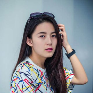 روژین مهروز